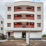 Oyo 15826 Pingara Executive